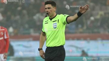 Fotbal: Marian Barbu arbitrează partida amicală dintre Polonia și Nigeria