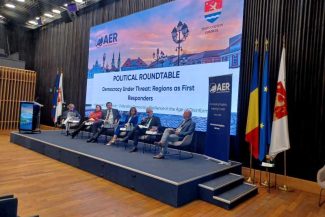 Timiș: Președintele ARE, Lukas Mandl, prezent la o conferință legată de combaterea manipulării digitale și a dezinformării