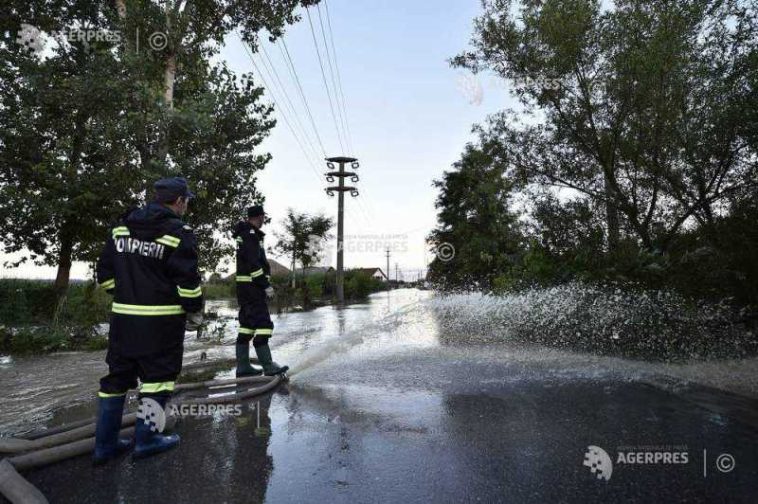 Galați: Șapte localități afectate de inundații în urma ploilor abundente