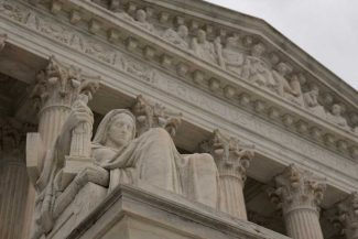 SUA: Curtea Supremă dă undă verde folosirii în Alabama a unei hărți electorale favorabile republicanilor