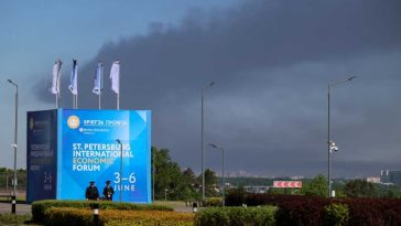 UPDATE Rusia: Drone ucrainene au lovit Sankt-Petersburg, în ziua în care începe forumul economic