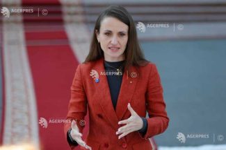 Oana Țoiu la Paris: România trebuie să își consolideze apărarea antiaeriană (AFP)
