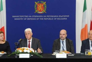 BTA: Ministerul bulgar al Apărării mizează pe o cooperare industrială de peste 20%