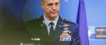 NATO: SUA cer aliaților europeni și Canadei să își crească rapid contribuția la forțele aeriene și navale