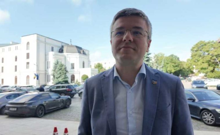 Darău (USR): Săptămâna viitoare vom sta de vorbă cu premierul desemnat; e cale lungă până la Guvern