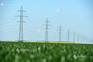 APCE: O zonă ‘gri’ creată de ANRE în legislație permite diminuarea prețului energiei cumpărate de furnizori de la prosumatori