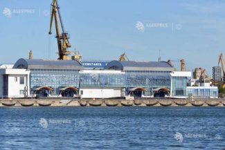 Dronă explodată la Constanța/ Hală industrială din portul maritim, distrusă de suflul exploziei