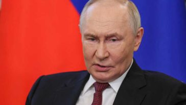 Kremlinul susține că Putin a fost informat despre scrisoarea lui Zelenski