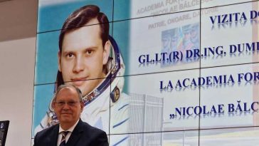 Dumitru Prunariu: România nu trebuie să privească spațiul ca pe un lux, ci ca pe o componentă a apărării  (GALERIE FOTO)