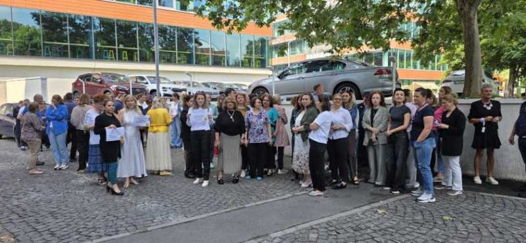 Angajații organismelor intermediare regionale ale MIPE protestează față de măsurile de reorganizare (sindicat)