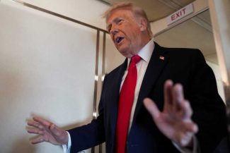 Trump afirmă că Iranului i-au mai rămas doar ”21-22%” dintre rachetele sale