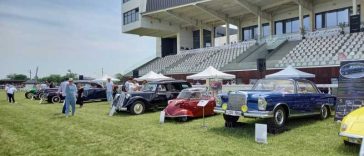 Peste 200 de automobile istorice, vedete pe Hipodromul Ploiești în cadrul evenimentului ”De la Cal, la Cai Putere” (GALERIE FOTO)