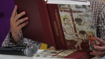 Un volum dedicat patrimoniului monastic din Transilvania – lansat la Bookfest