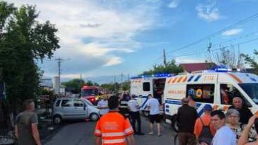 Vrancea: Patru persoane, între care un minor și o tânără însărcinată, rănite într-un accident la Gologanu