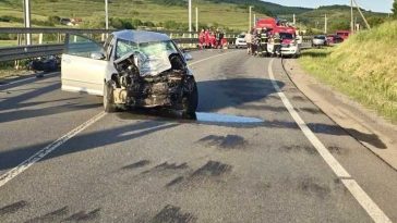 Infotrafic: O persoană a decedat în urma coliziunii între un motociclu și un autoturism pe DN 1F (județul Cluj)