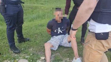 VIDEO UPDATE Hunedoara: Bărbatul care a tras cu arma în Lupeni a fost prins