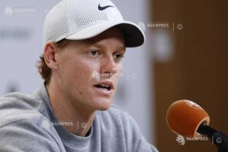 Tenis: Sinner se supune unor teste medicale după ce s-a simțit rău la Roland Garros