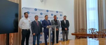 Arad: Nouă primării se asociază cu producători de vin pentru a salva podgoria județului