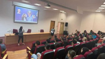 CONAF: 150 de elevi din 12 școli din Argeș au participat la ‘Biblioteca Vie – Pactul pentru Tineri’