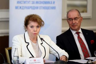 BTA/ Președinta Bulgariei se opune ideii ca Marea Neagră să fie considerată doar o zonă militarizată