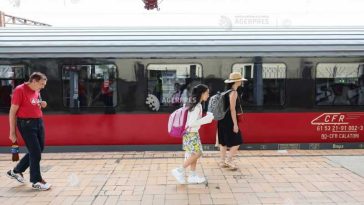 Trenurile de călători nu vor avea oprire în stația Costinești Tabără, în perioada 13 – 30 iunie