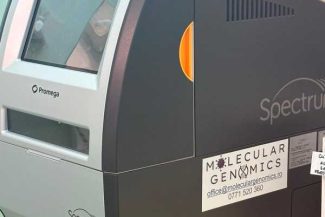 Bihor: Centrul Regional de Genetică Medicală are un nou sistem de secvențiere ADN pentru diagnostic modern