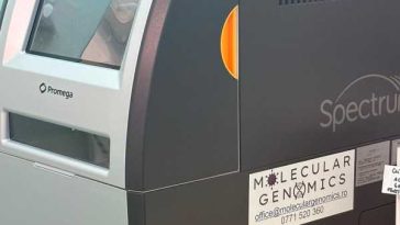 Bihor: Centrul Regional de Genetică Medicală are un nou sistem de secvențiere ADN pentru diagnostic modern