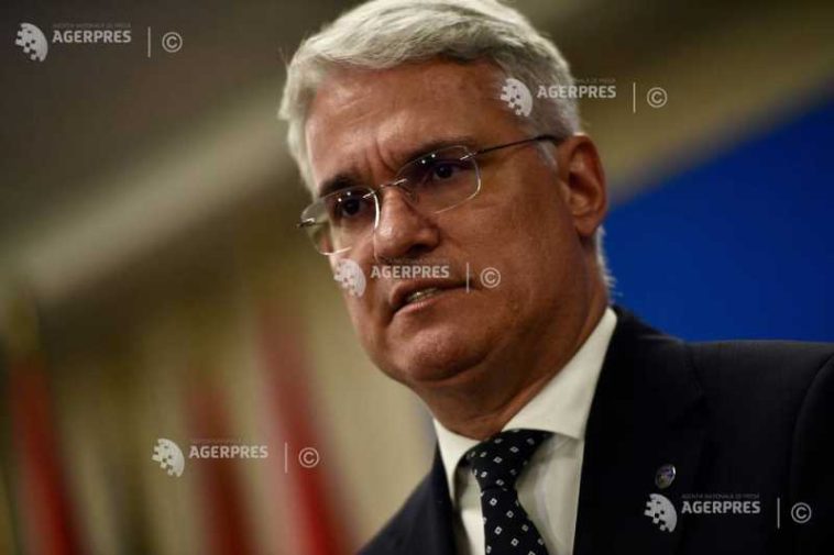 Pîslaru: Am decis să deschid dialogul privind Legea salarizării către întreaga societate
