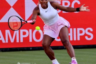 Tenis: Serena Williams (44 ani), victorioasă la revenirea în circuit, la turneul de la Queen’s (WTA)
