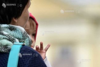 Galați: Cei doi frați ai copilului de 2 ani găsit decedat în locuință vor fi preluați de Protecția Copilului