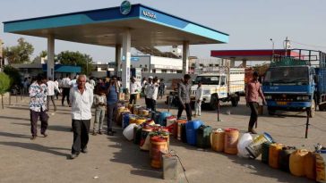 Iran: Circa 20.000 de locuitori rămași fără apă potabilă după ultimele lovituri americane