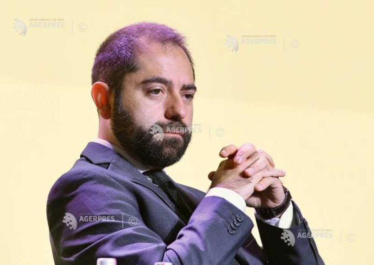 Radu Burnete: Sper că partidele vor acționa responsabil și vor da țării un guvern stabil