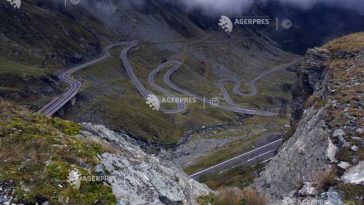 Codul portocaliu de averse și vijelii amână cu cîteva ore deschiderea circulației rutiere pe Transfăgărășan