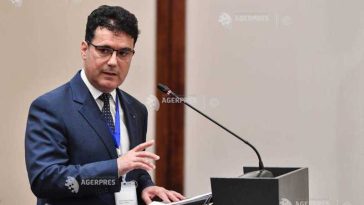 Pricopie: Conflictul nu va rezolva criza politică
