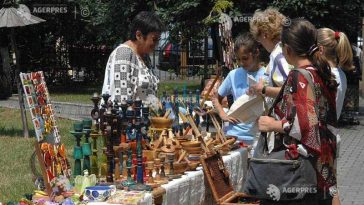 Târgul de Sânziene – de vineri până duminică la Muzeul Țăranului; 50 de meșteri populari își vor prezenta produsele