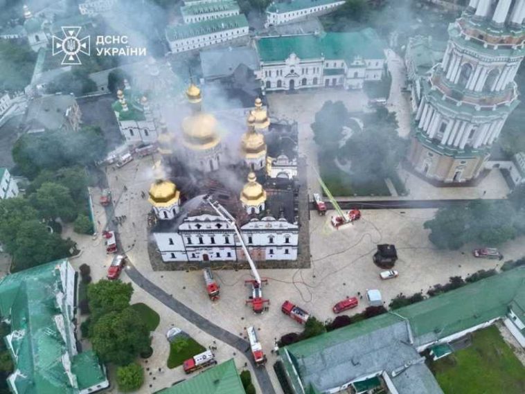 Patriarhia Română deplânge atacul asupra Lavrei Pecerska din Kiev