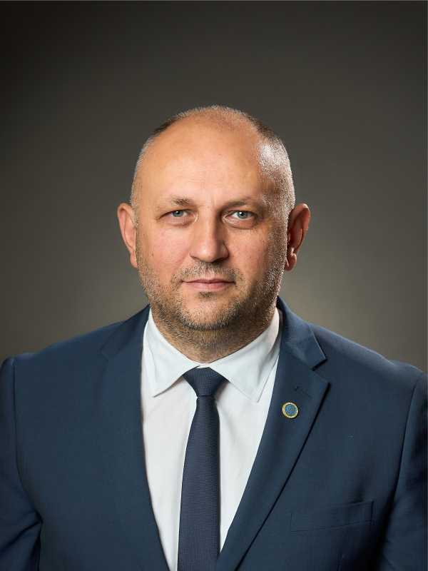 Deputatul Adrian Ciobanu: PNL să se întoarcă la motto-ul ”Prin noi înșine” și să respingă ingerințele externe