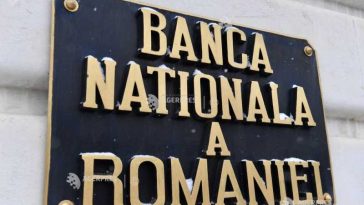 Contul curent al balanței de plăți a înregistrat un deficit în scădere la 7,98 miliarde euro, în primele patru luni