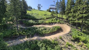 Brașov: Bike Park Postăvarul se deschide la sfârșitul săptămânii