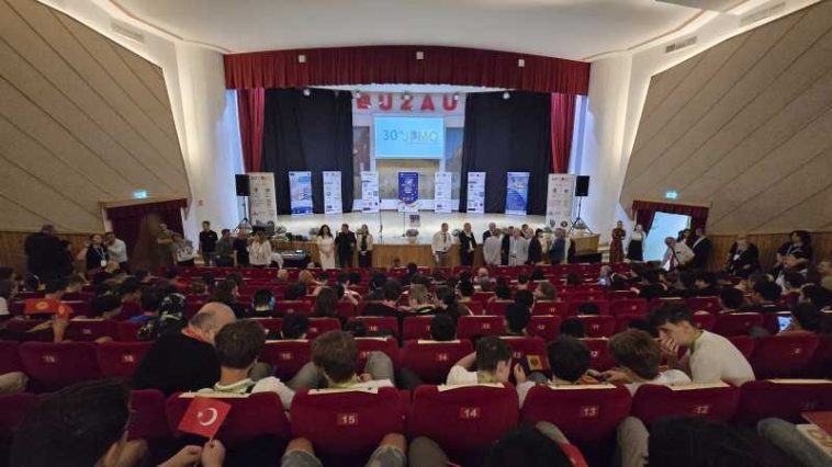 Buzău: Elevi din 11 țări participă la Olimpiada Balcanică de Matematică pentru Juniori