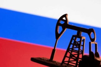 Trump declară că SUA ar putea reimpune în curând sancțiunile împotriva petrolului rusesc
