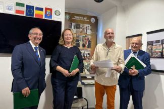 Bihor: Expoziție de fotografie a președintelui FIAP, Riccardo Busi, în Palatul Princiar al Cetății Oradea