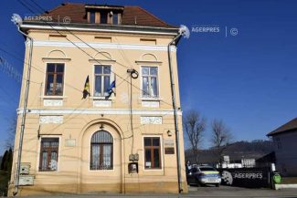 BIBLIOTECA AZI/ Mureș: Biblioteca de la Albești, bastionul care a supraviețuit nu doar timpului, ci și deciziilor administrative dureroase (GALERIE FOTO)