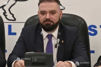 USR Sector 5 îi cere primarului Vlad Popescu Piedone să demisioneze, după excluderea din PUSL