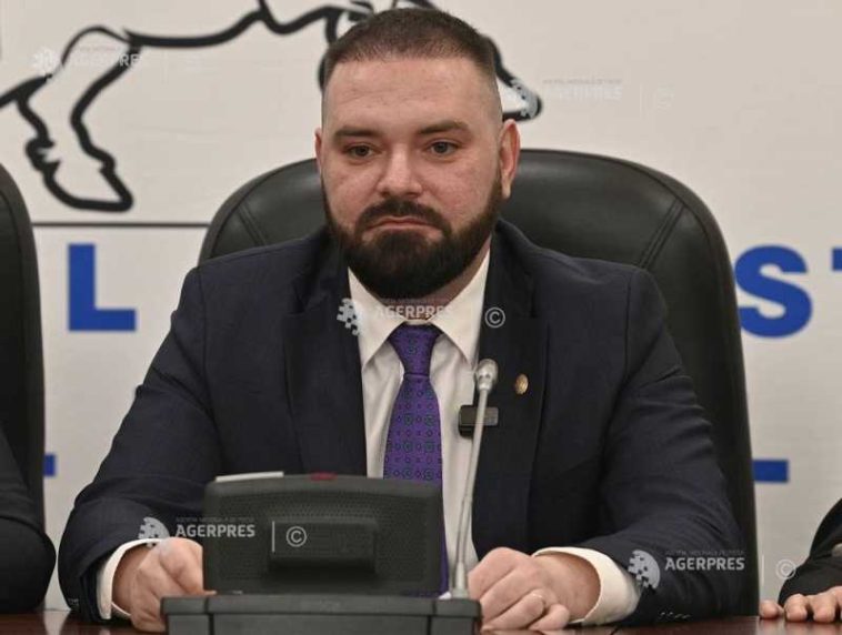 USR Sector 5 îi cere primarului Vlad Popescu Piedone să demisioneze, după excluderea din PUSL