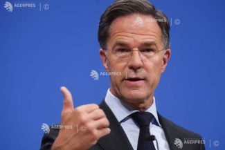 SUA ‘nu se retrag’ din NATO cu ajustările anunțate, asigură secretarul general al alianței