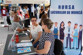 Aproape 33.000 de locuri de muncă vacante la nivel național; 206 posturi disponibile în Spațiul Economic European