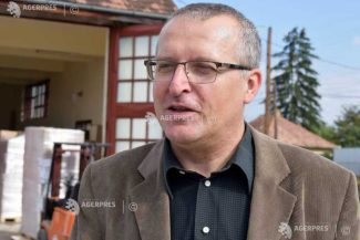 Péter György (Caritas): Noile reguli de relicențiere a serviciilor sociale afectează persoanele cu dizabilități