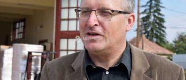 Péter György (Caritas): Noile reguli de relicențiere a serviciilor sociale afectează persoanele cu dizabilități