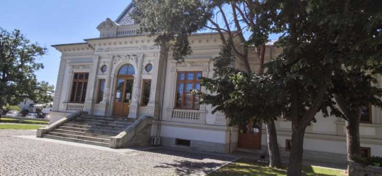 REPORTAJ/Vrancea: Echipa de Robotică AI Citizens de la Colegiul Cuza din Focșani a transformat istoria în limbaj Braille
